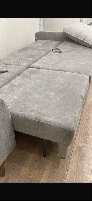 Продам диван угловой