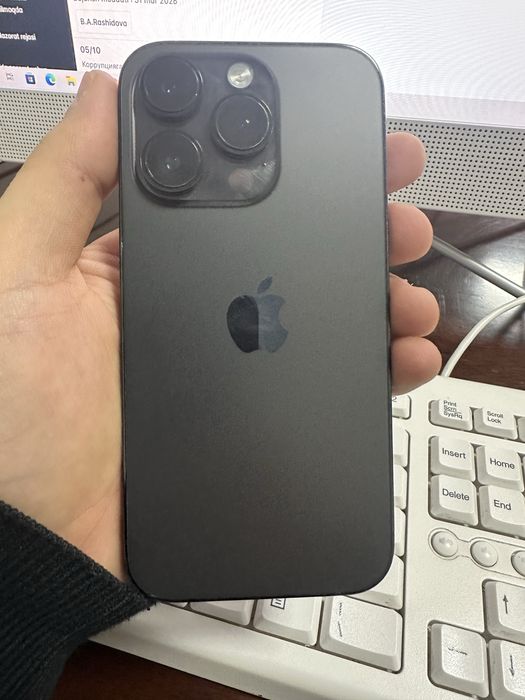 iPhone 14 pro E sim 256 76%