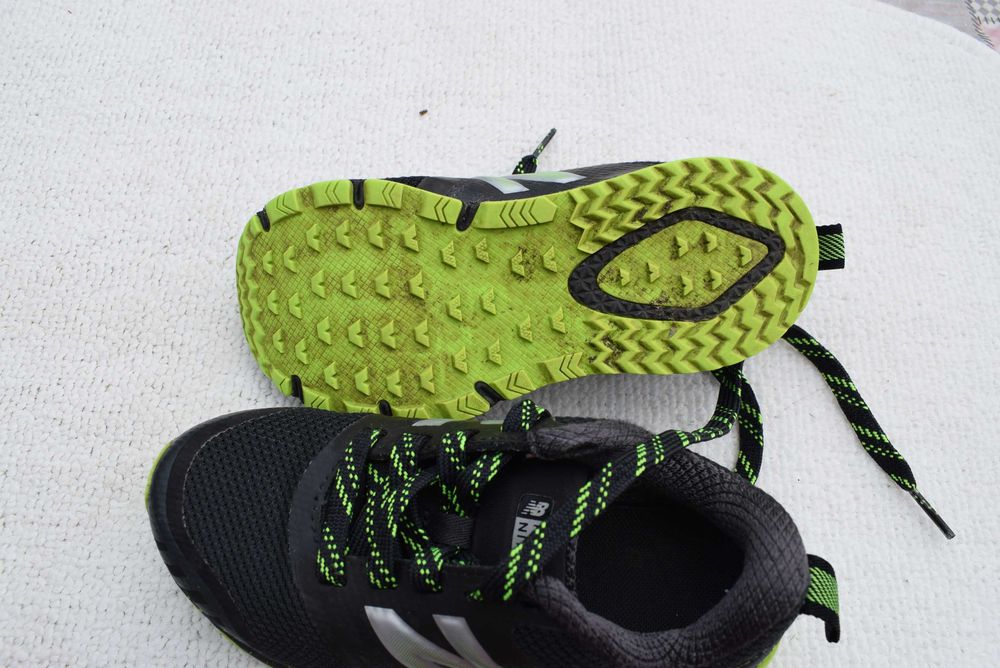 New Balance copii marimea 28,5