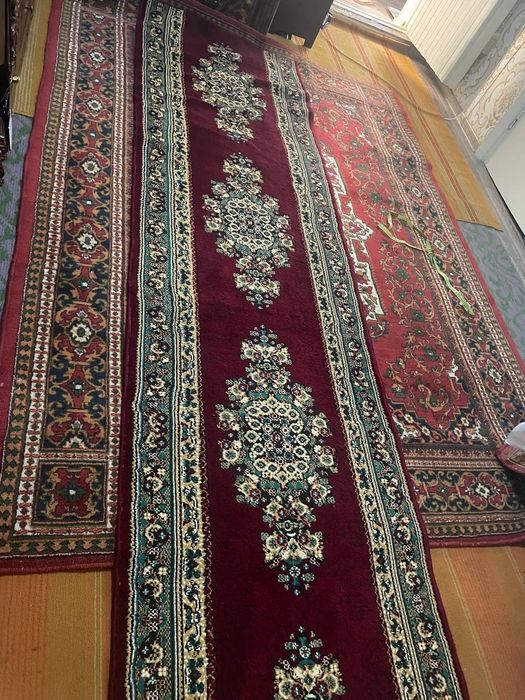 Gilam sotiladi srochna