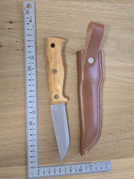 Cuțit Helle Temagami 14C28N NOU – made in Norway, nefolosit, full tang