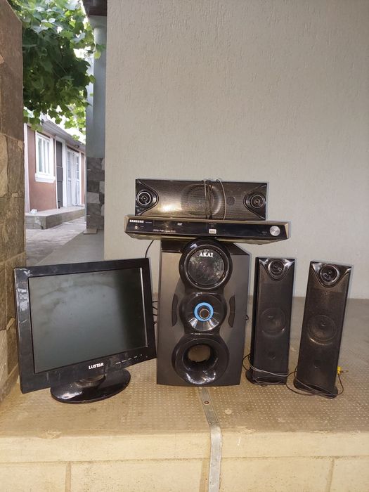 Tv , combina audio și dvd în stare f bună