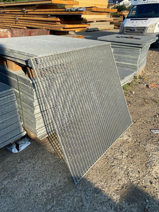 Grătare zincate pentru podețe