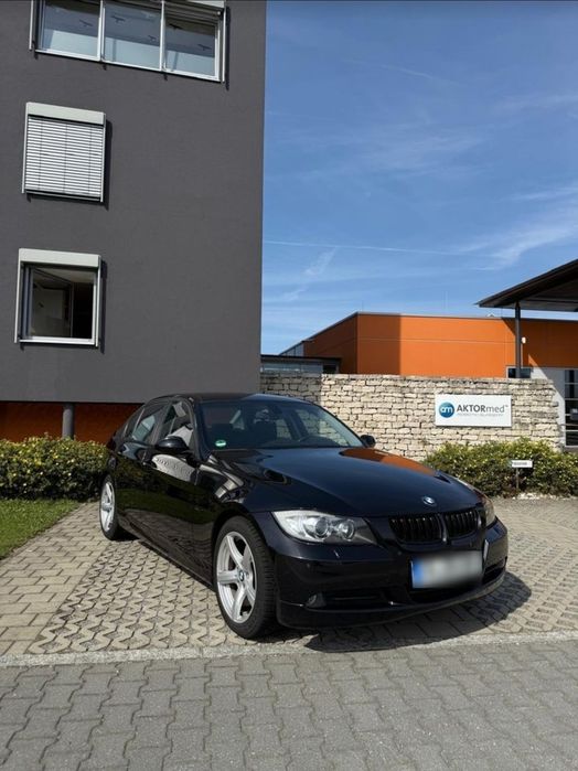 Bmw e90 320d Recent adus din Germania