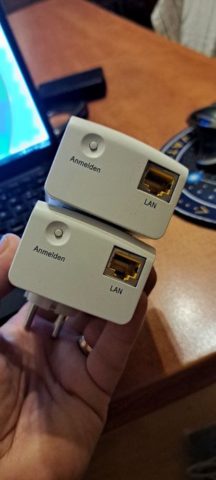 Adaptoare Powerline internet reteaua de curent