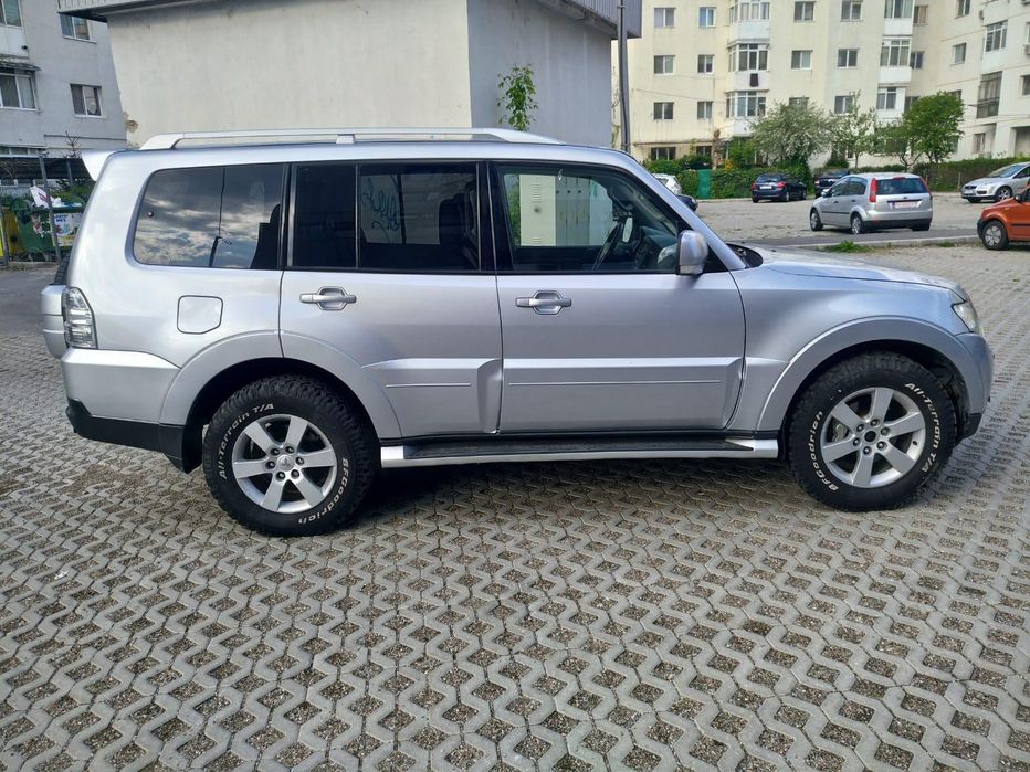 Dezmembrez Mitsubishi Pajero 3.2D Di-DC 2008, 118KW, 160CP, euro 4