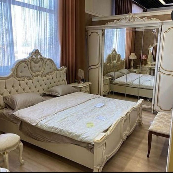 Спальная гарнитура