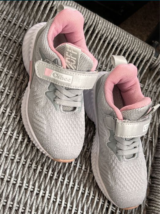 Маратонки за момиче