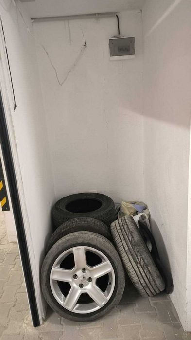 Дава се под наем Гараж / Паркомясто в София, Редута - 15 кв.м за 153 € - Снимка #3