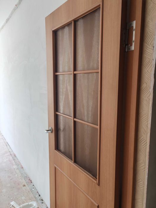Двери комнатные 5 шт