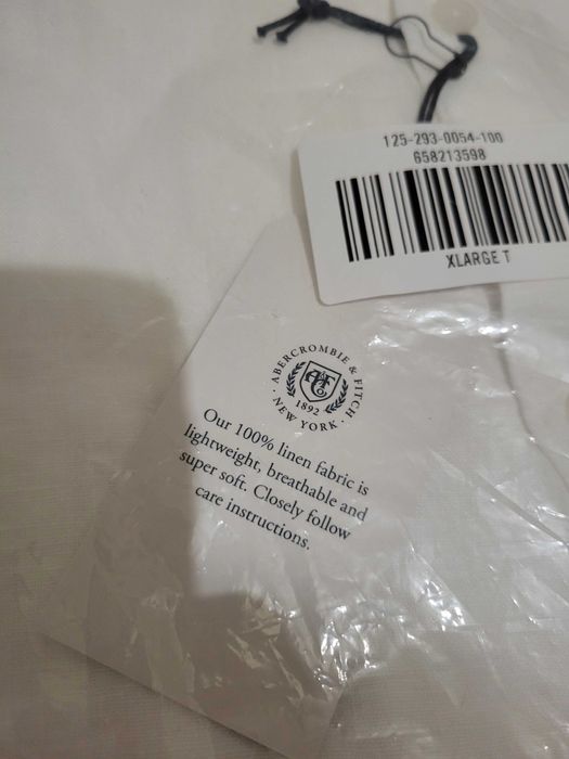 Риза 100% лен Abercrombie & Fitch размер XL - взимана за 75 евро, нова