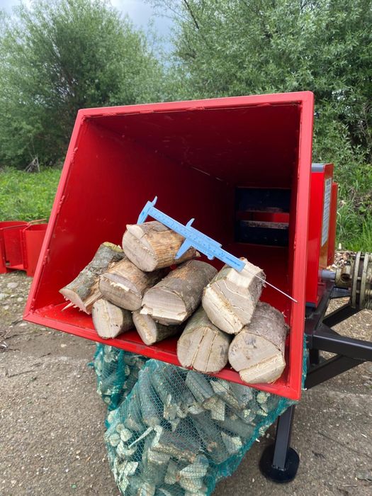 Tocător crengi dupa tractor T90