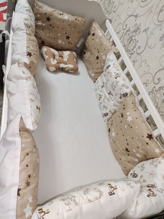 Детская кроватка