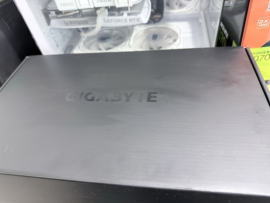Nvidia RTX 5070ti gigabyte ice sff