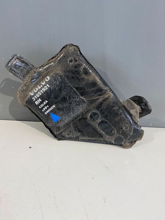 Burete isolatie dreapta VOLVO S90 V90 2017+ 31651921
