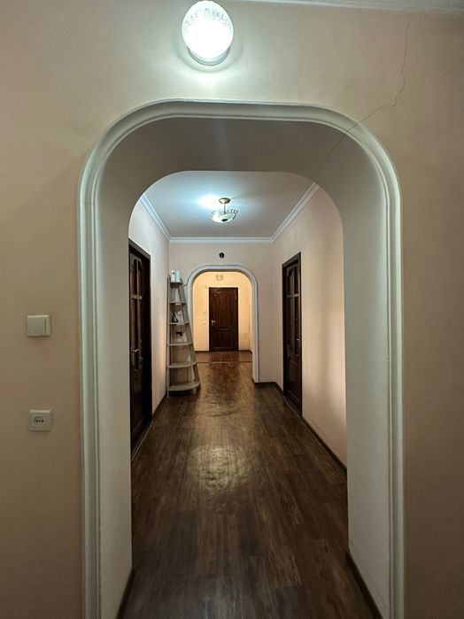 Продается квартира 4/3/9, янгихаёт, массив дустлик 2