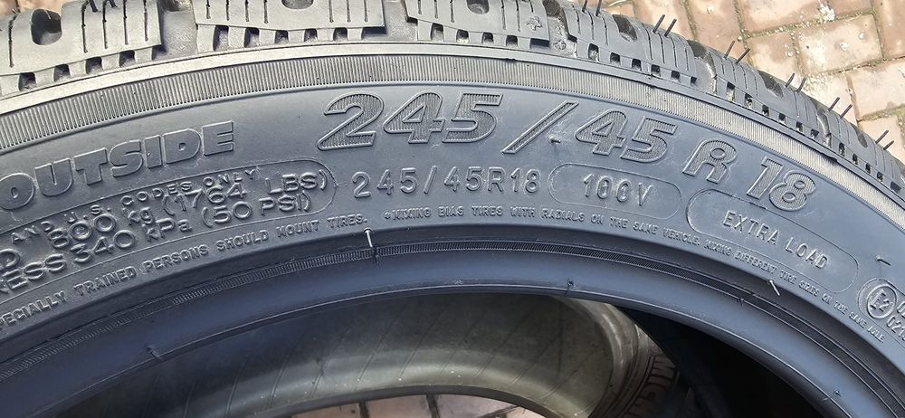 2 anvelope de iarna Michelin 245-45-18