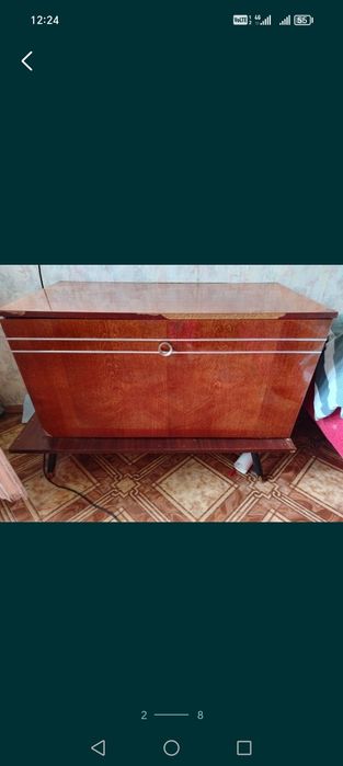 Продам столы шкаф прихожку тумбы