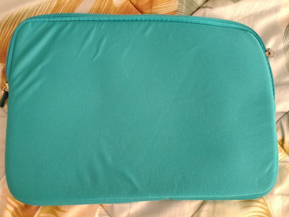 Чанта за лаптоп около 14"