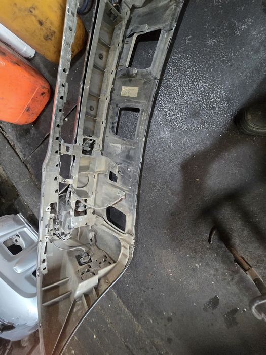 2 бампера мл 163 рест