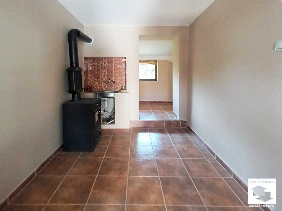 120382 ЕКСКЛУЗИВНО! Две къщи в един парцел в с. Янтра, Велико Търново