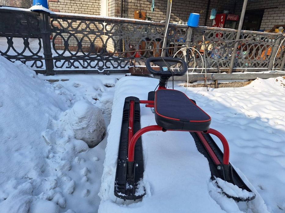 Продам Санки идеальное состояние