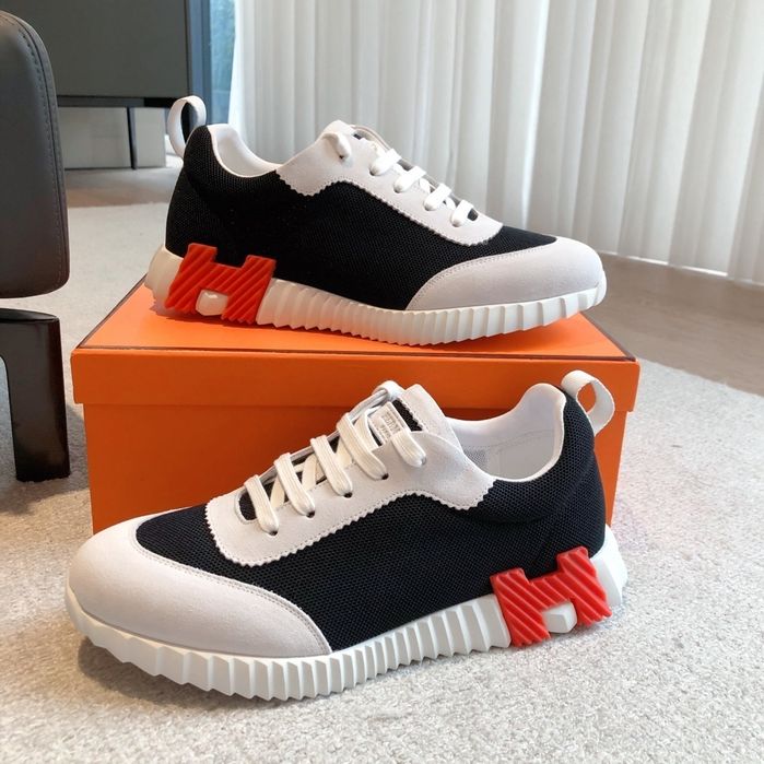 Adidași Hermes Bouncing