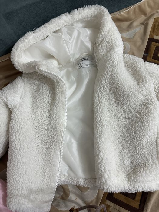 Куртки для девочки 98-104