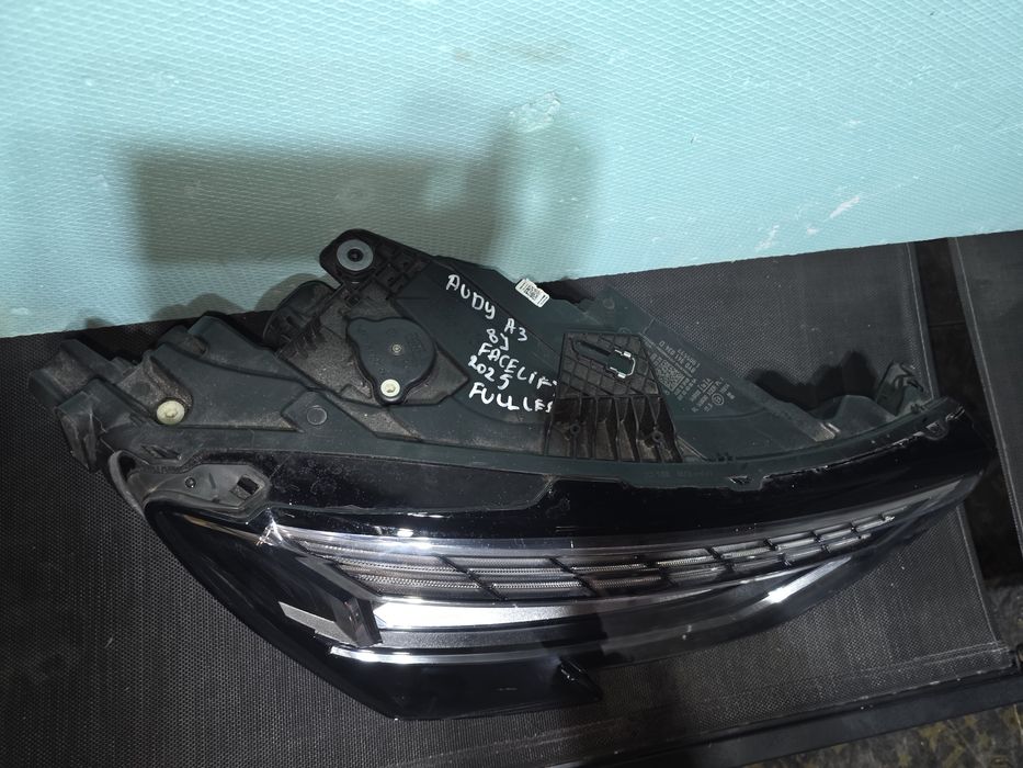 Audi A3 S3 8Y Full Led facelift 2025 десен фар