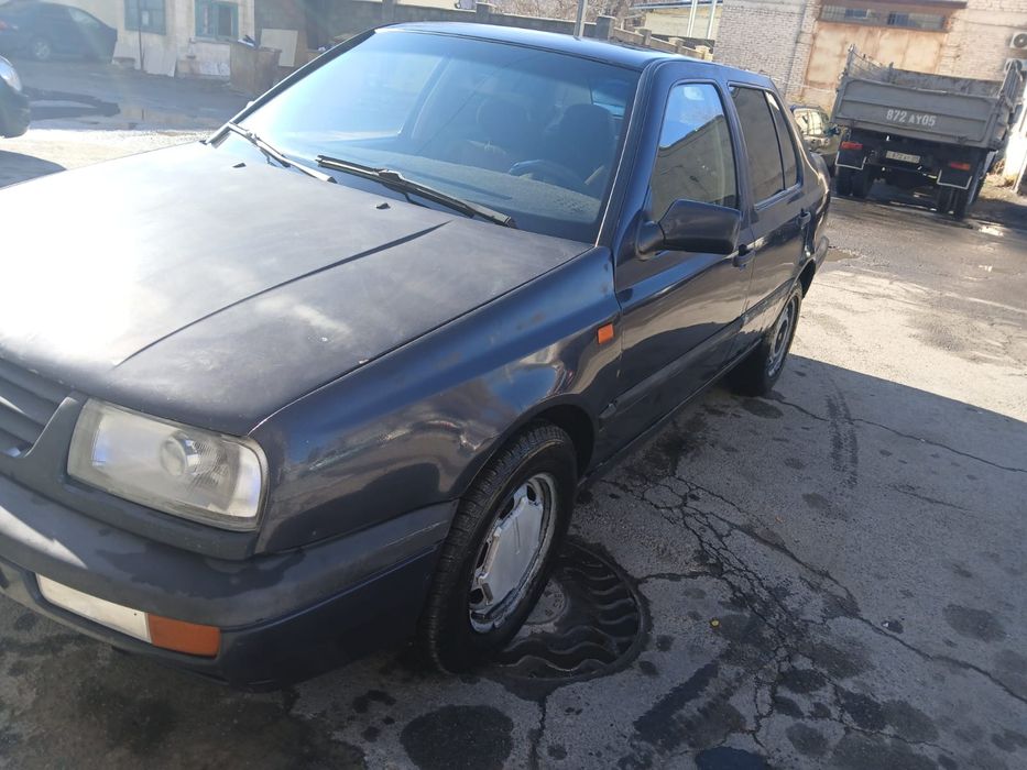 Продам автомобиль Фольксваген Венто