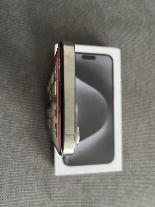 Apple Iphone 15 pro max 256gb Natural Titanium