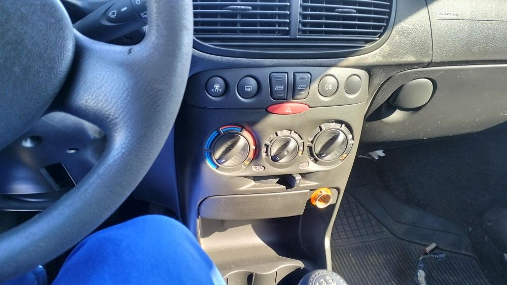 Fiat punto van .