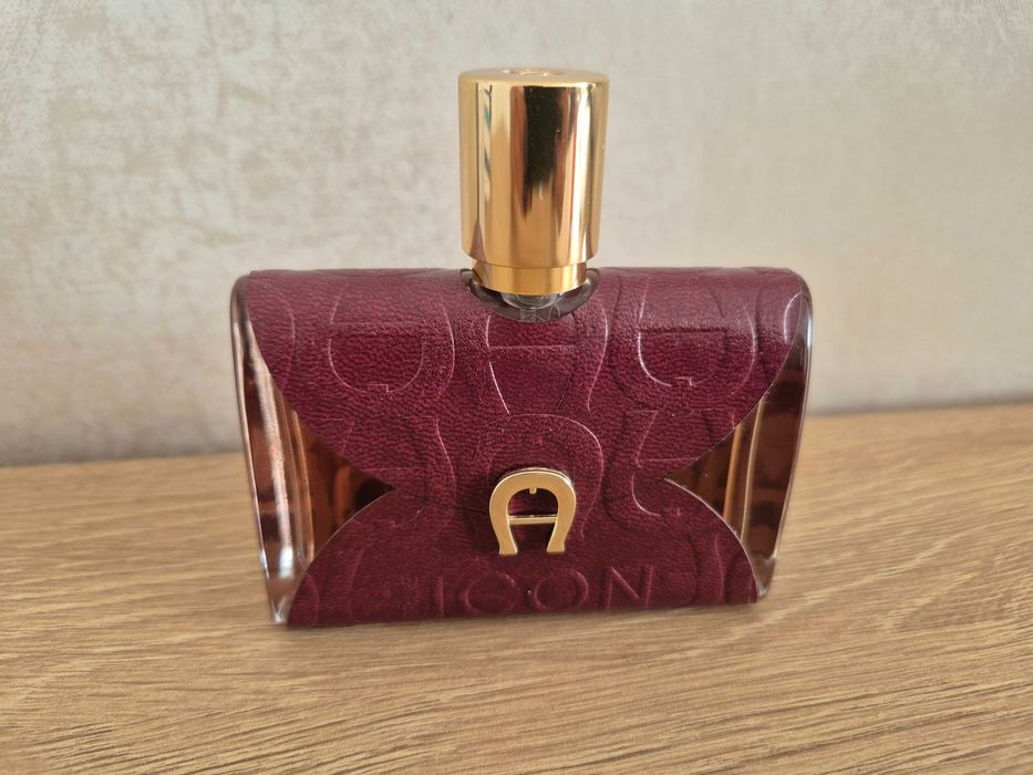 Aigner True Icon Eau de Parfum For Women