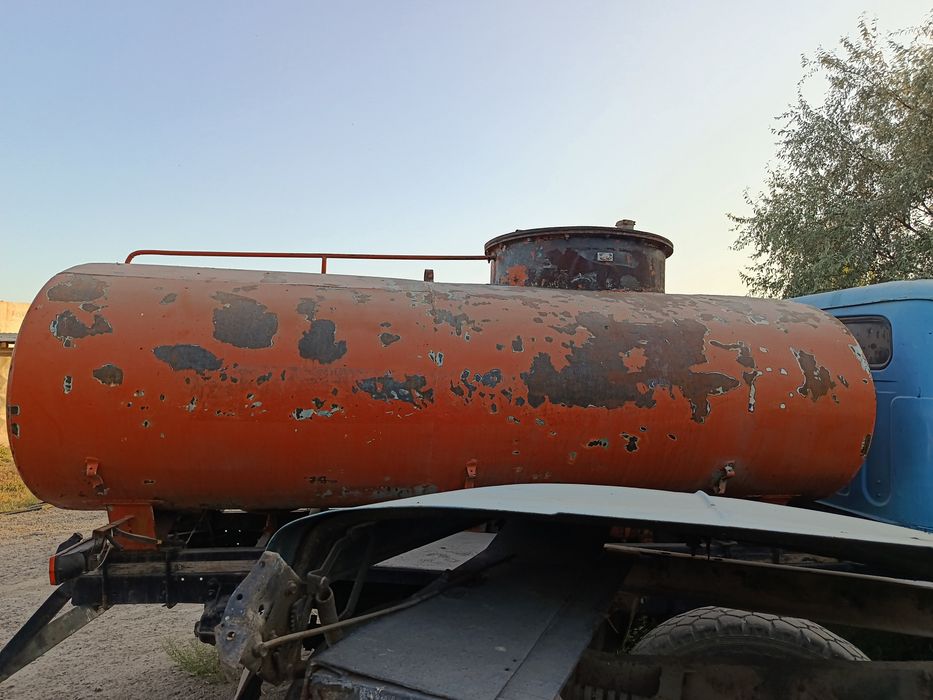 Gaz 53 yomkist sotiladi