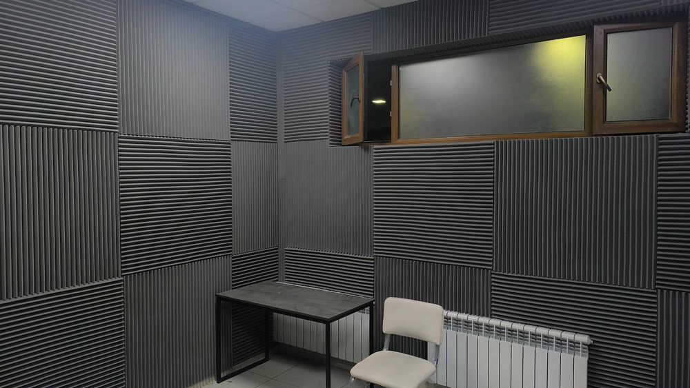 НОВИНКА НЕ ГОРЮЧИЙ акстический поролон