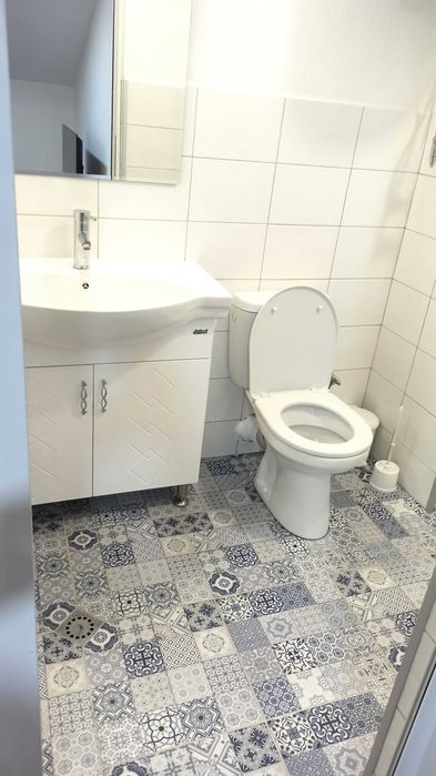 Дава се под наем Двустаен апартамент в Панагюрище - 50 кв.м за 45.9 € - Снимка #2