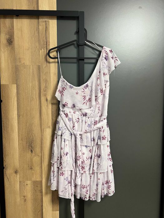 Лятна рокля с един ръкав, размер S, от Mohito