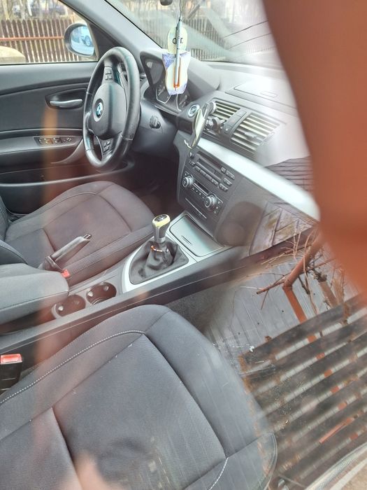 De vanzare bmw seria 1 fab 2010 e5 propietar in acte fiscal la cumpara