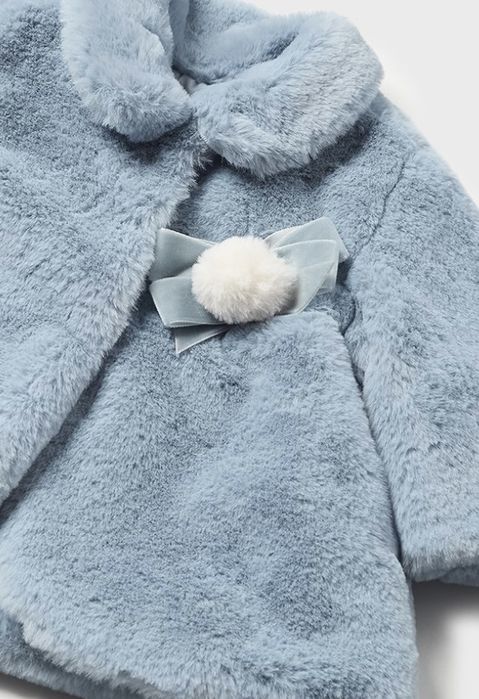 Бебешко палто с косъм в син цвят и панделка Mayoral 9-12 80см