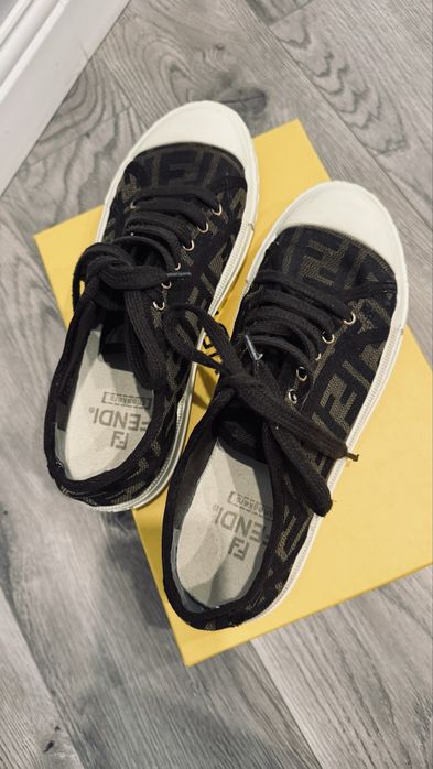 Продам кроссовки/кеды