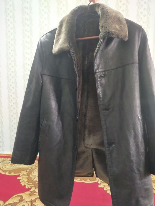 Мужской кожаный куртка