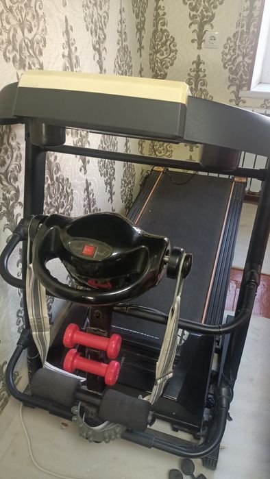 Беговая дорожка yugurish yolakchasi