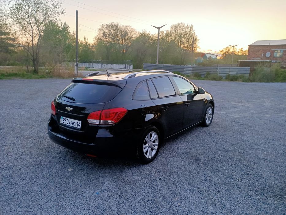 Продам авто Шевроле Круз