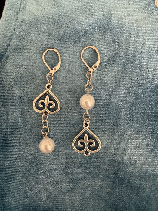 Серьги в национальном стиле.