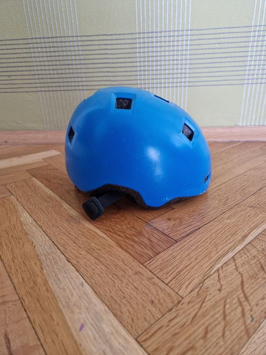 Детска каска за момче