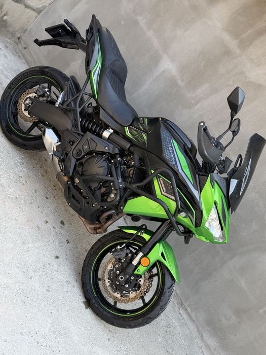 Kawasaki versys 2022 A2 AVARIAT