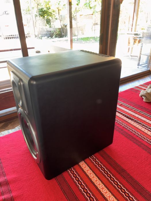 Mackie Tapco S8 8” активни студийни монитори