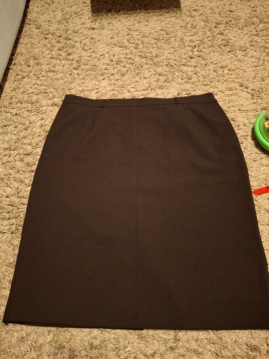 Fusta neagra marimea 50 (2 bucati)