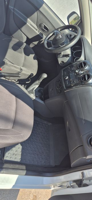 Vând 2 Dacia Logan 2020.