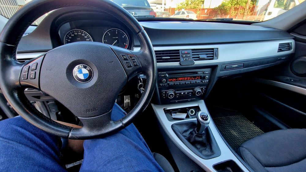 BMW 320D din 2010